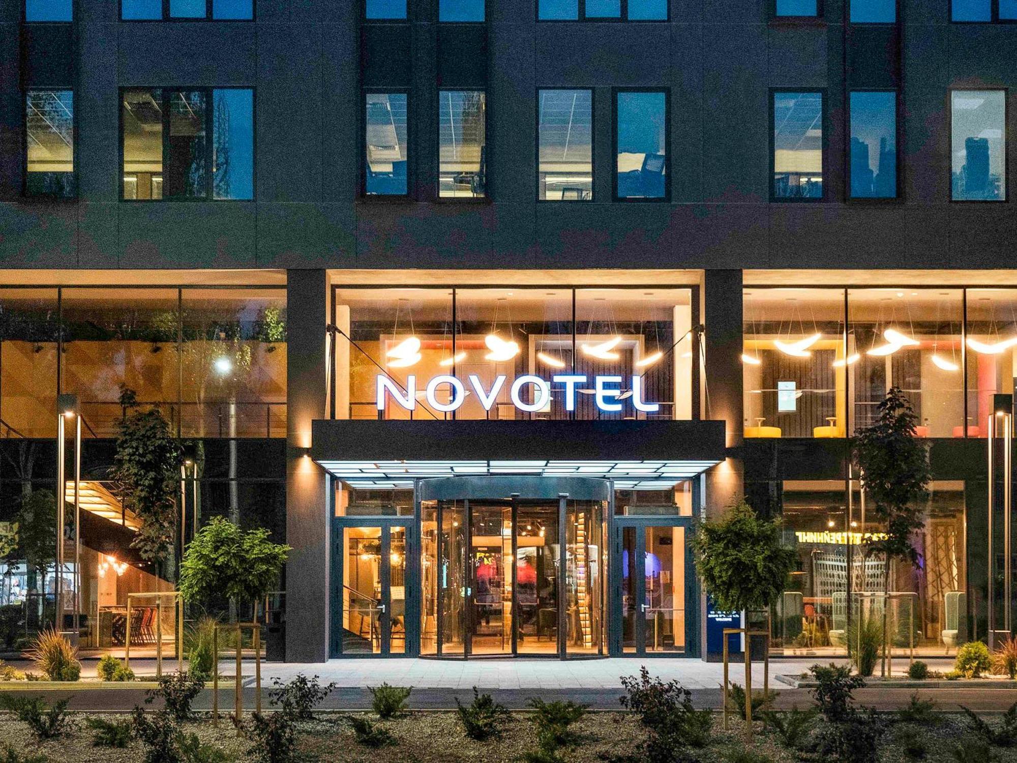 Novotel Bishkek City Center Εξωτερικό φωτογραφία Novotel Vilnius City Centre