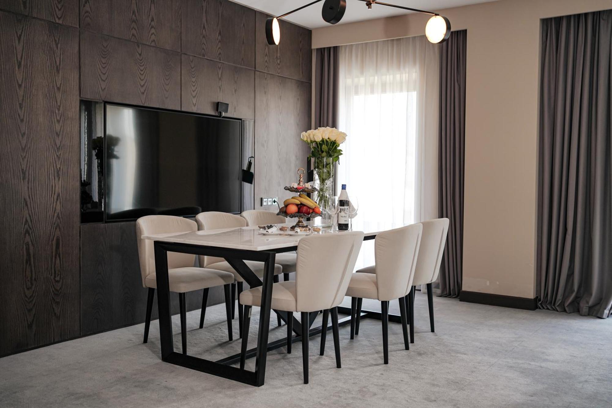 Novotel Bishkek City Center Εξωτερικό φωτογραφία
