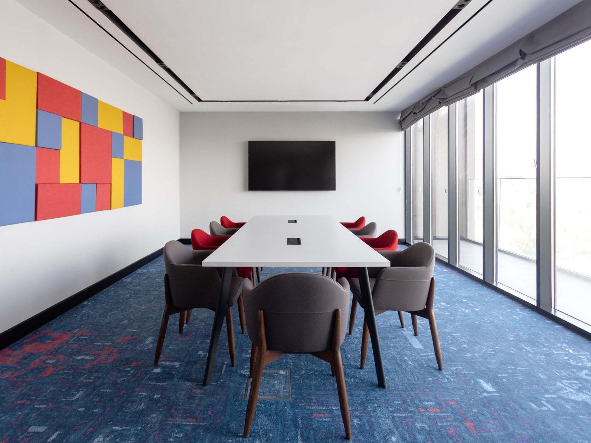 Novotel Bishkek City Center Εξωτερικό φωτογραφία